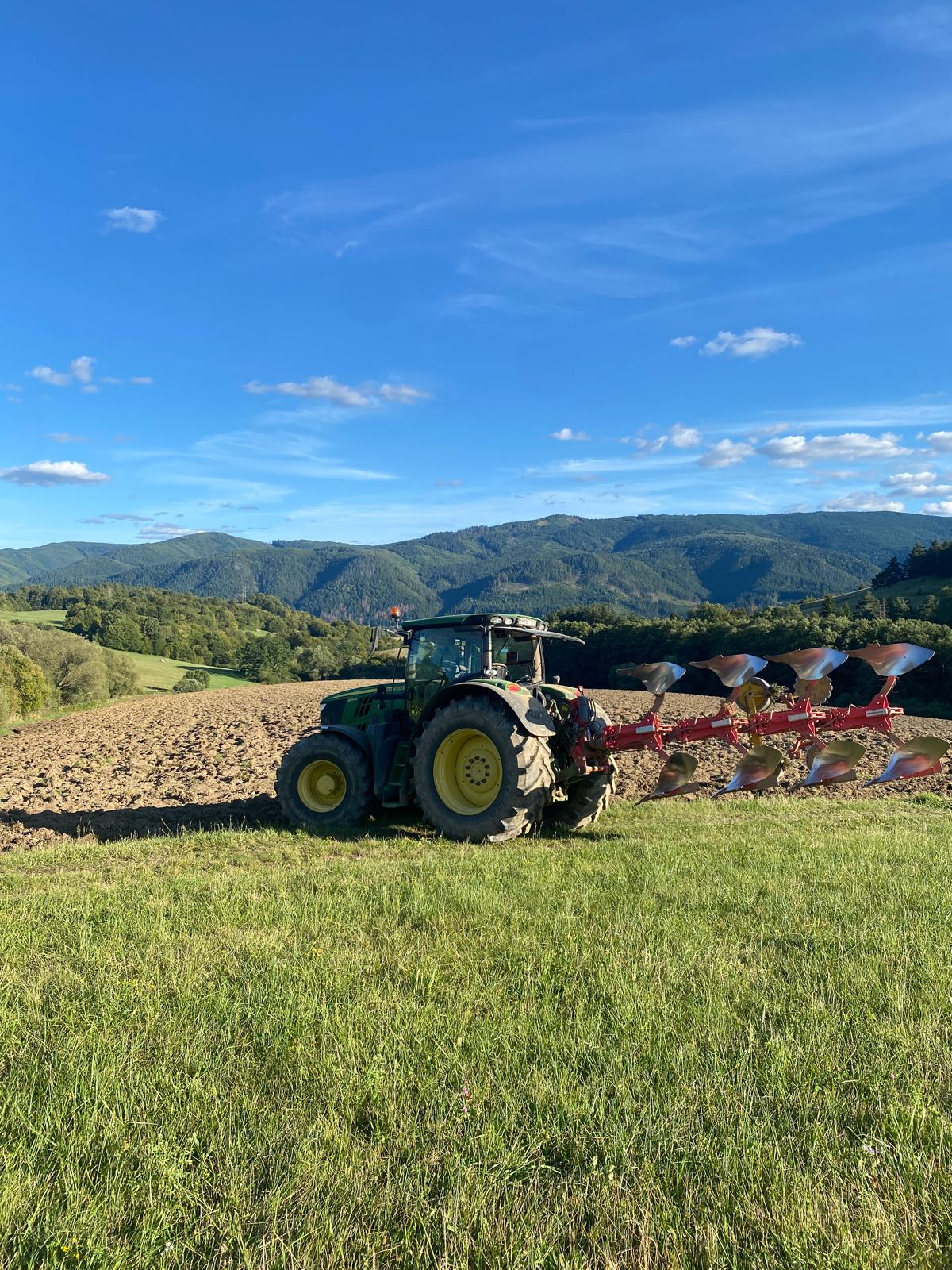Orba s otočným pluhom
